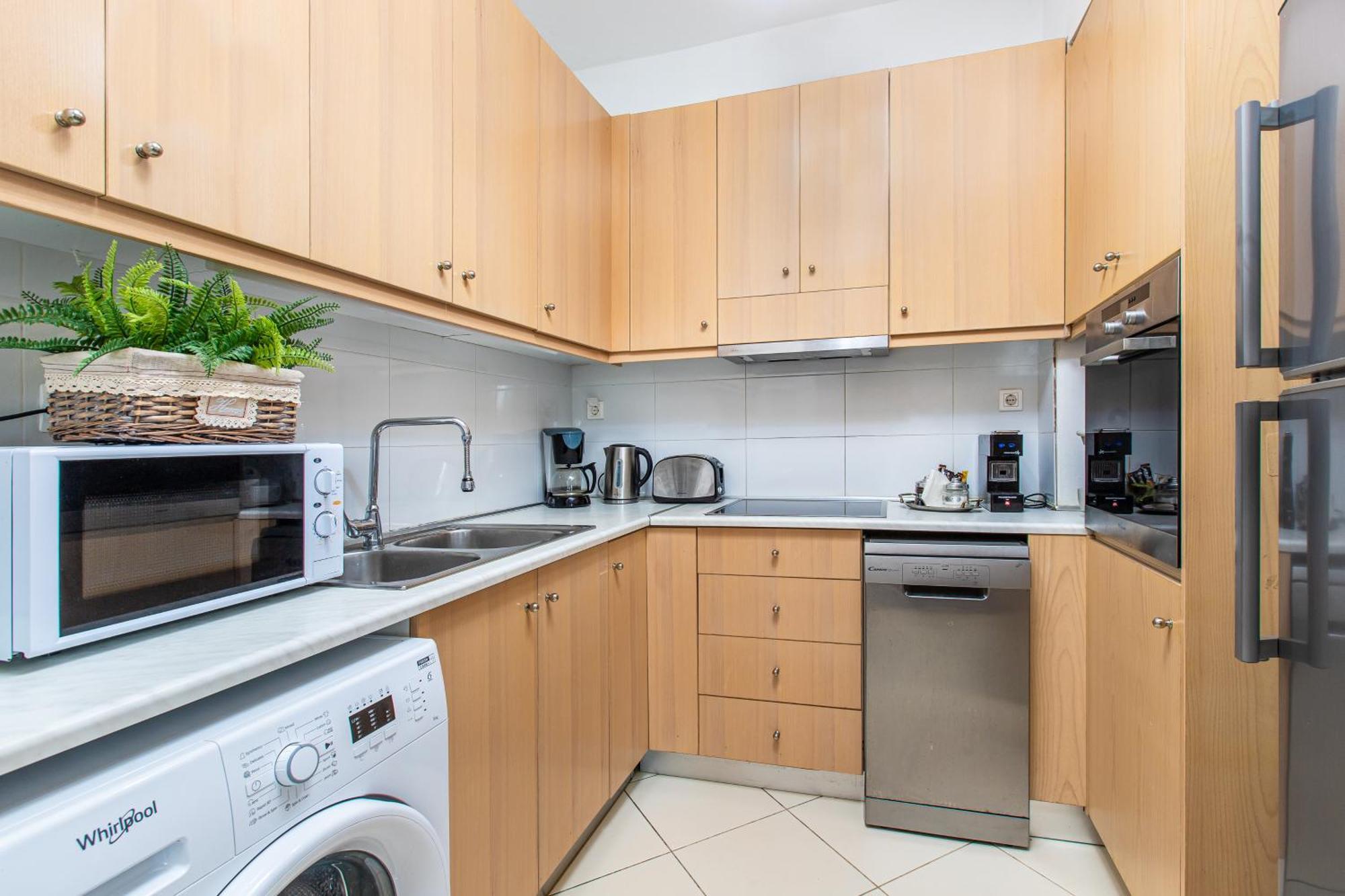 Dimitra Apartment With Private Pool And Sea View -The Ground Floor Of A Two Storey Building Daratsos Eksteriør billede